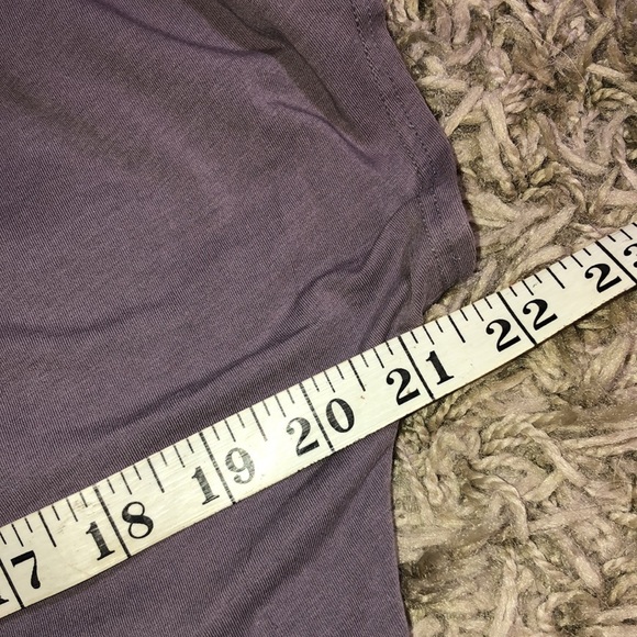 Lululemon lavender purple top slit sides active wear everyday wear size … - Picture 8 of 8